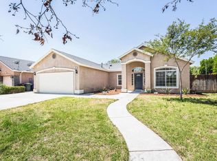 971 Evergreen Ave, Lemoore, CA 93245