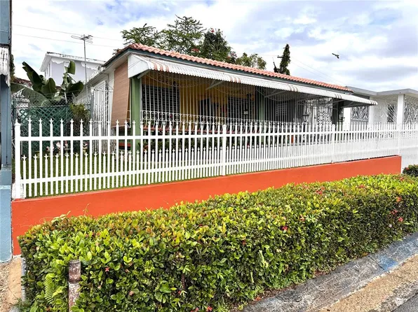 (undisclosed Address), Bayamon, PR 00956