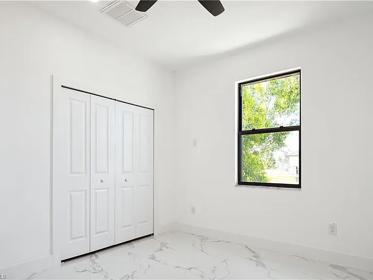 4309 NW 38th Ave — Photo 11