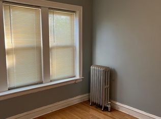 7933 S Woodlawn Ave #3W, Chicago, IL