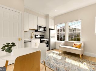3542 T St NW #2, Washington, DC 20007