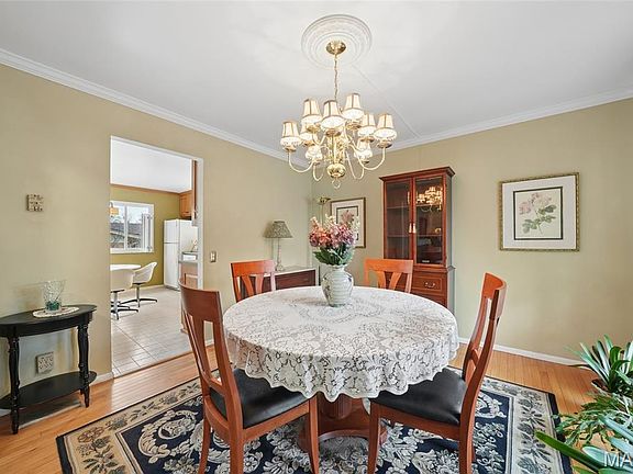 4th image of 10688 Gravois Rd