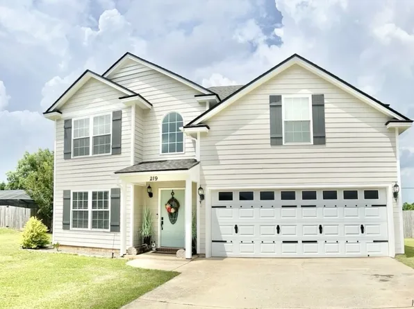 219 Mayberry Way, New Brockton, AL 36351