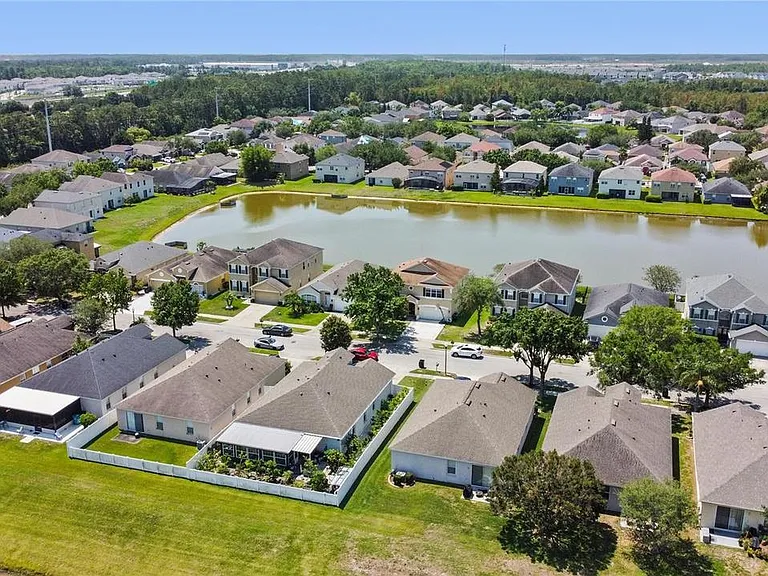 4904 Adair Oak Dr — Photo 40