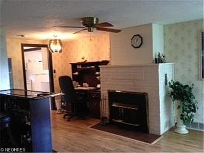 3rd image of 114 Briarleigh Dr
