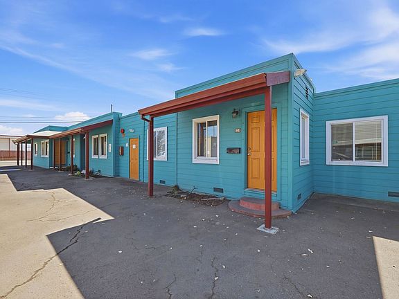 3rd image of 1015 S A St APT 03