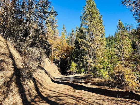 4th image of 85 Devils Gulch Rd