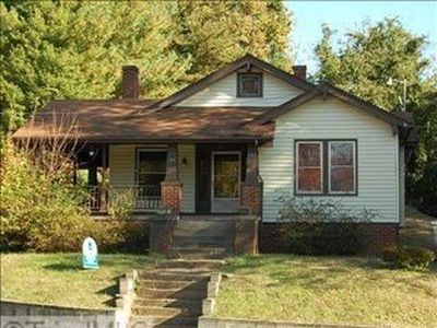 801 Hutton St, Winston Salem, NC, 27101