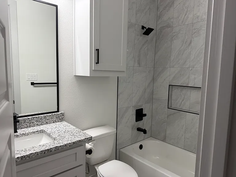 7215 Thurston Dr — Photo 4