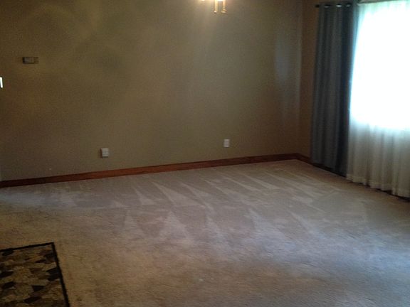 3rd image of 7266 Stonewall Dr