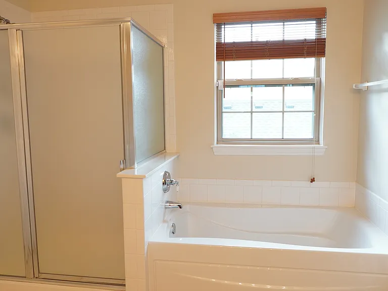 2664 Goldenrod Ln — Photo 17