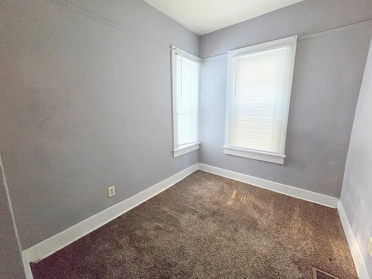 1419 Saint Marys Ave — Photo 5