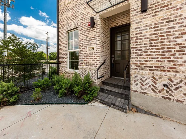 1201 Shore District Dr, Austin, TX 78741