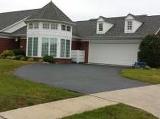 3358 Kingsbury Cir SW, Roanoke, VA 24014