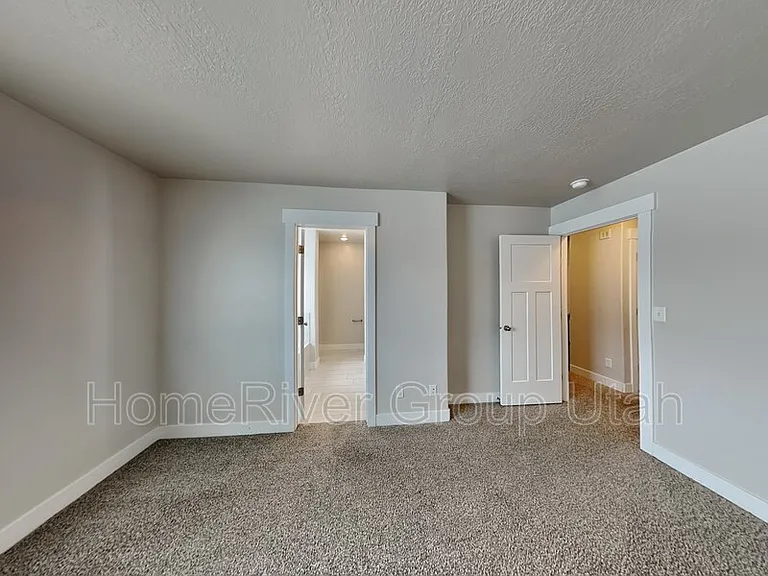 1375 E Rachel Way — Photo 13