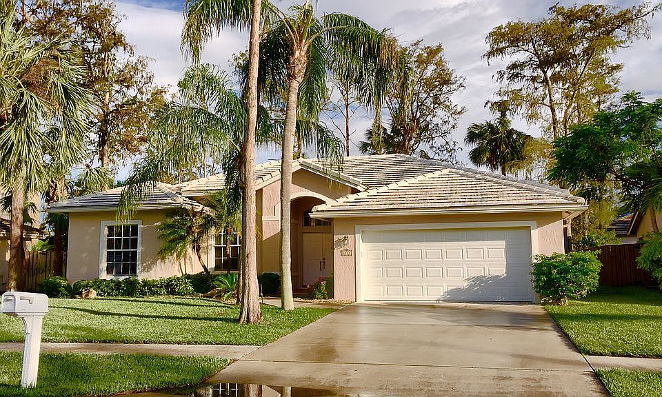 1st image of 6425 NW 51st Ct
