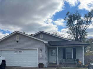 1915 Indiana Ave, Sikeston, MO 63801
