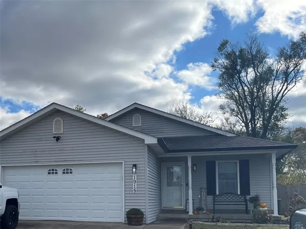 1915 Indiana Ave, Sikeston, MO 63801