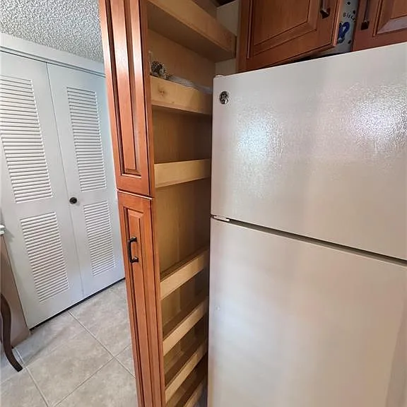 300 SW South River Dr #206 — Photo 6