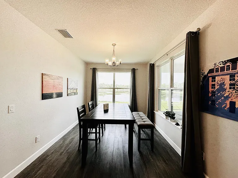 9528 Patrician Dr — Photo 15