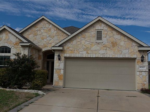 3rd image of 1801 Harvest Bend Ln