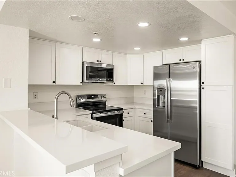 236 S Grisly Canyon Dr #M — Photo 16
