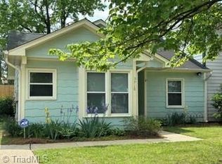 3718 Pine Knoll Dr, Raleigh, NC 27604