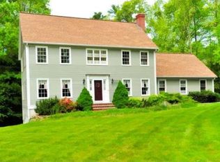 6 Bradish Farm Rd, Upton, MA 01568