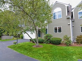 431 Main St APT 5, Medfield, MA 02052