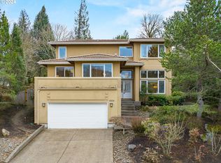 10104 NW Engleman St, Portland, OR 97229