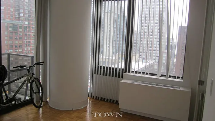 Rented by Town Residential | media 46