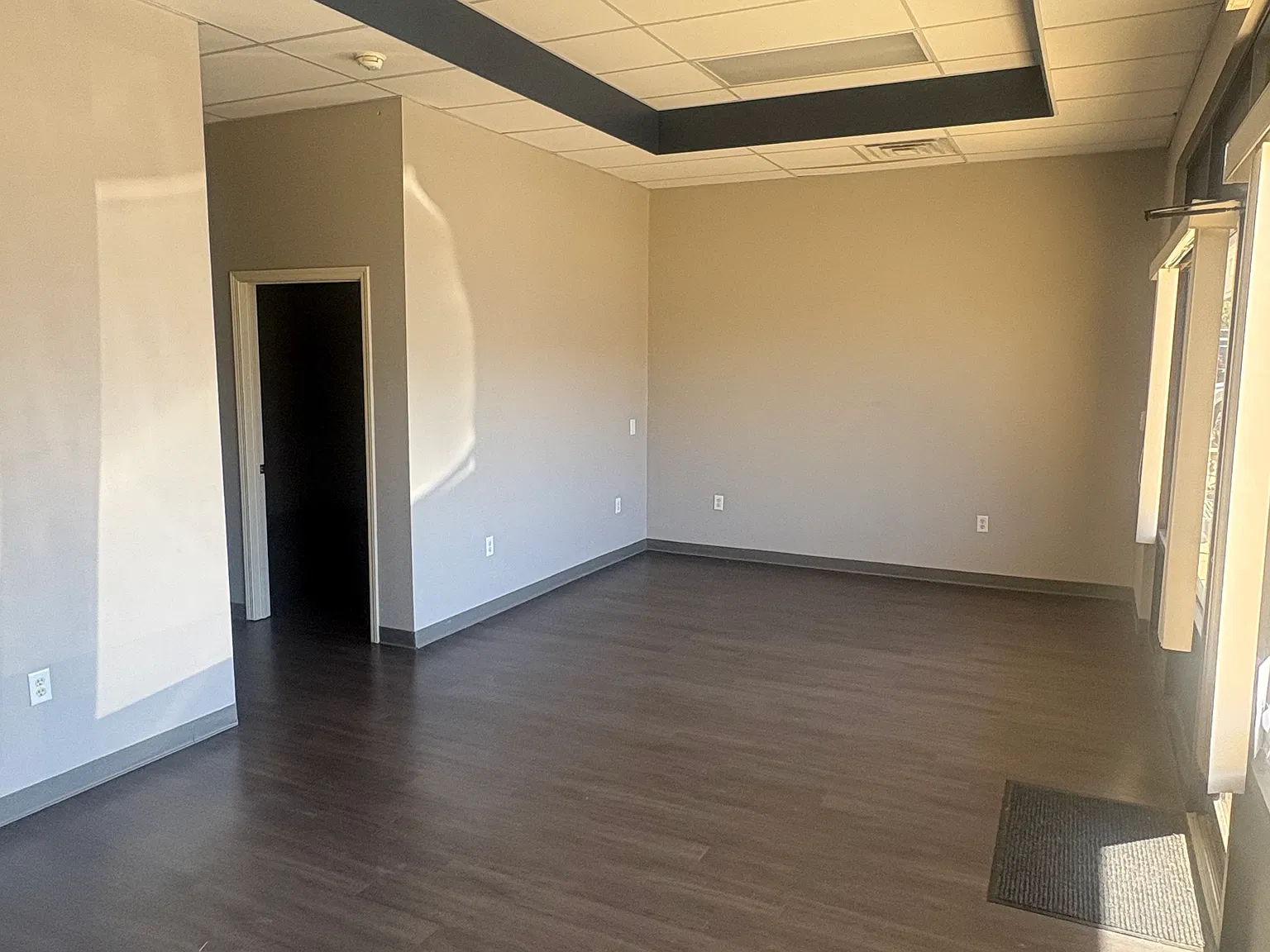 4 bed, 1020 sqft, $1,800 — Photo 4