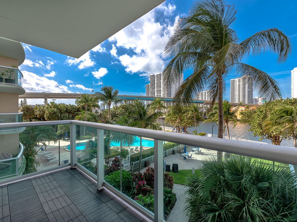 1st image of 19390 Collins Avenue #311