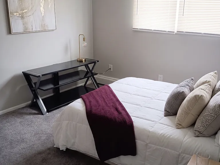 Oak Apartments in Kenosha — Photo 6