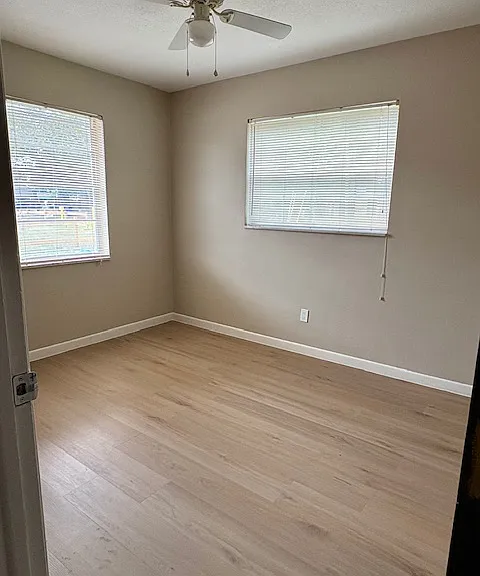 Secondary bedroom