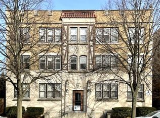 4480 N Oakland Ave, Shorewood, WI 53211