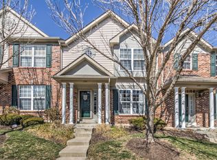 296 Vivaron Ave, Saint Charles, MO 63303