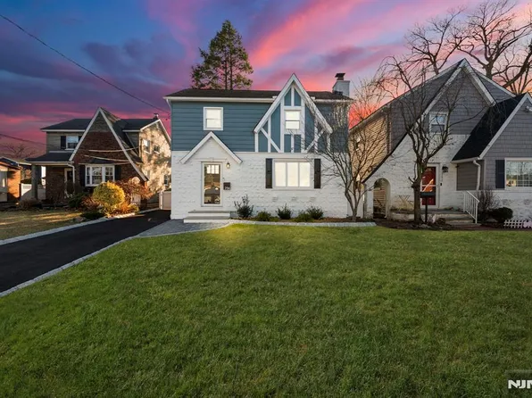 256 Sussex Rd, Wood Ridge, NJ 07075