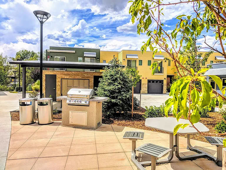 3689 Paseo Del Prado St #2 — Photo 16