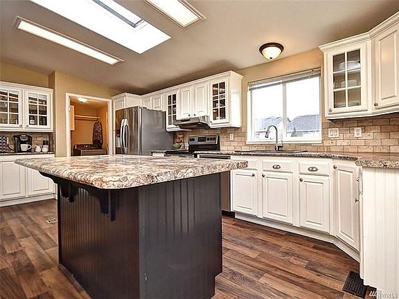 4th image of 3104 138th St SE