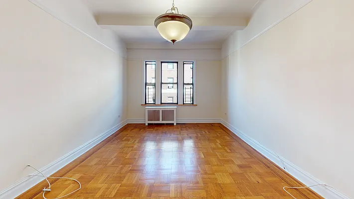 Rented by Bond New York | media 21