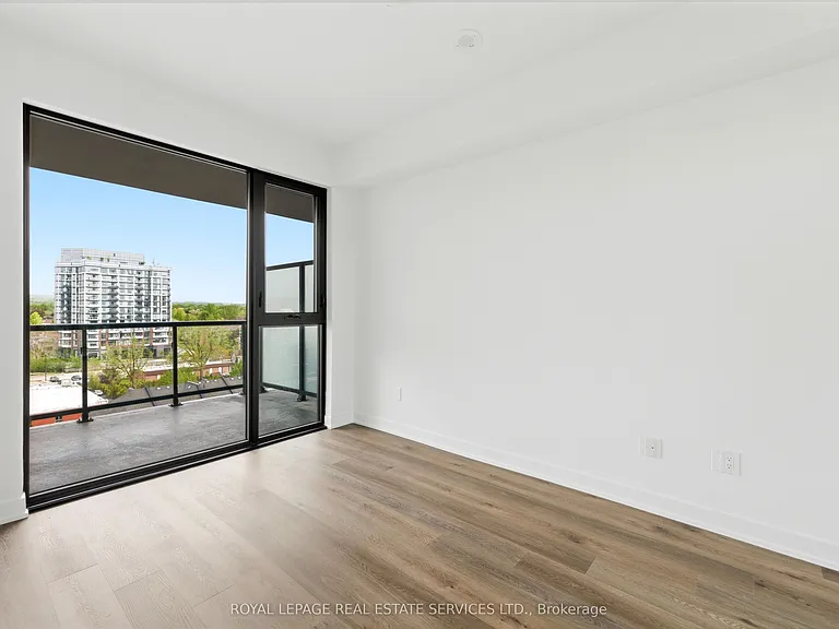 2075 Lakeshore Rd #711 — Photo 11