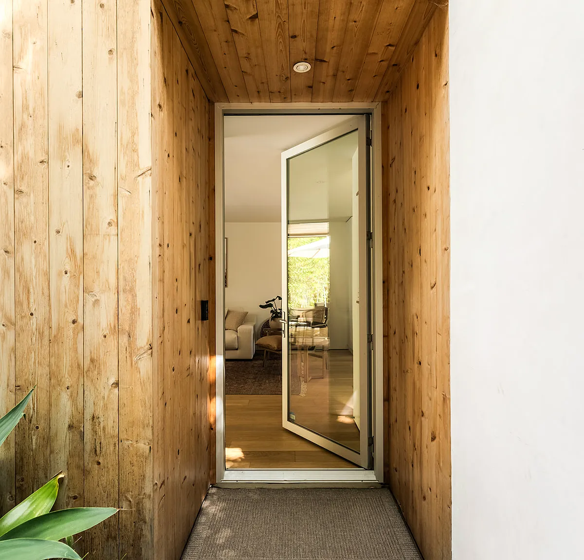 156 Coop Ct — Photo 2