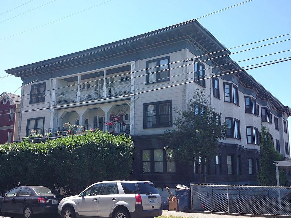 1st image of 150 Melrose Ave E APT 104