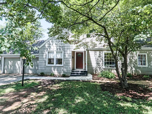 1235 E Stanford Street, Springfield, MO 65804