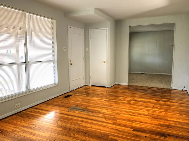 105 Clearview Dr — Photo 4