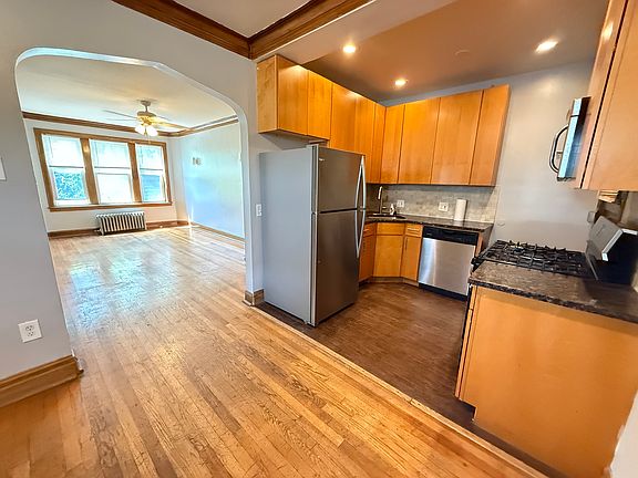 2nd image of 2901 N Kolmar Ave #1