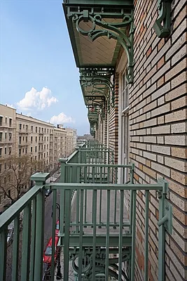 Sold by Citi Habitats | media 22