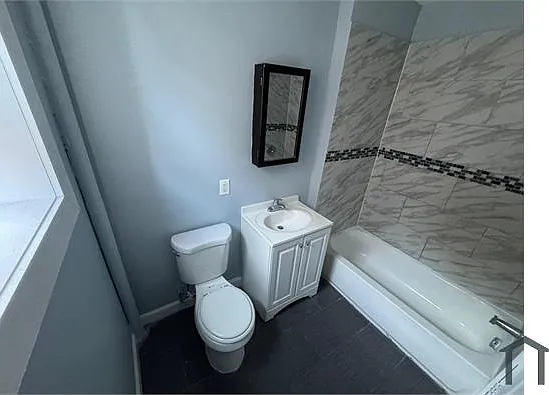 63 N Walnut St #14 — Photo 3