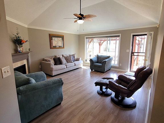 3rd image of 7663 Mineral Crest Cir S